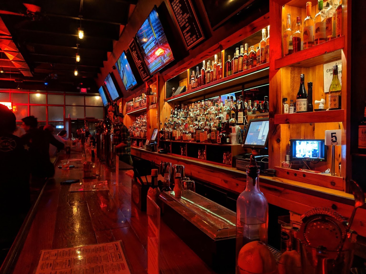 The Whiskey on Grand photo
